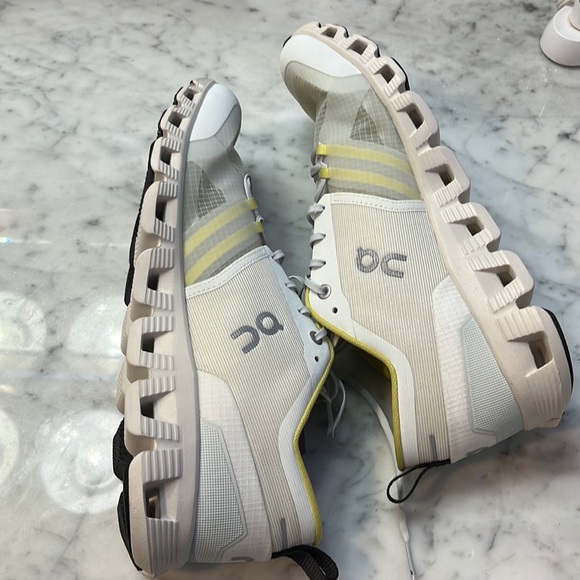 On Cloud X Shift Sneaker NWT Size 11 - Picture 7 of 15